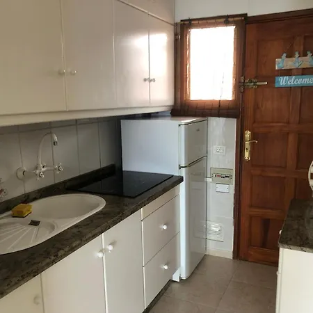 Apartment ***** Just Do It : Take My Superhost Lovin' Place